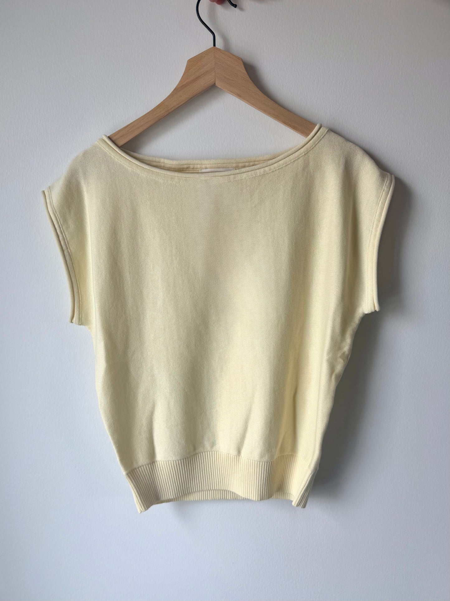 Bailey Butter Yellow Top
