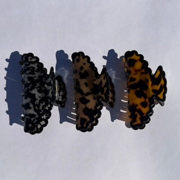 Wave Edge Claw Clip